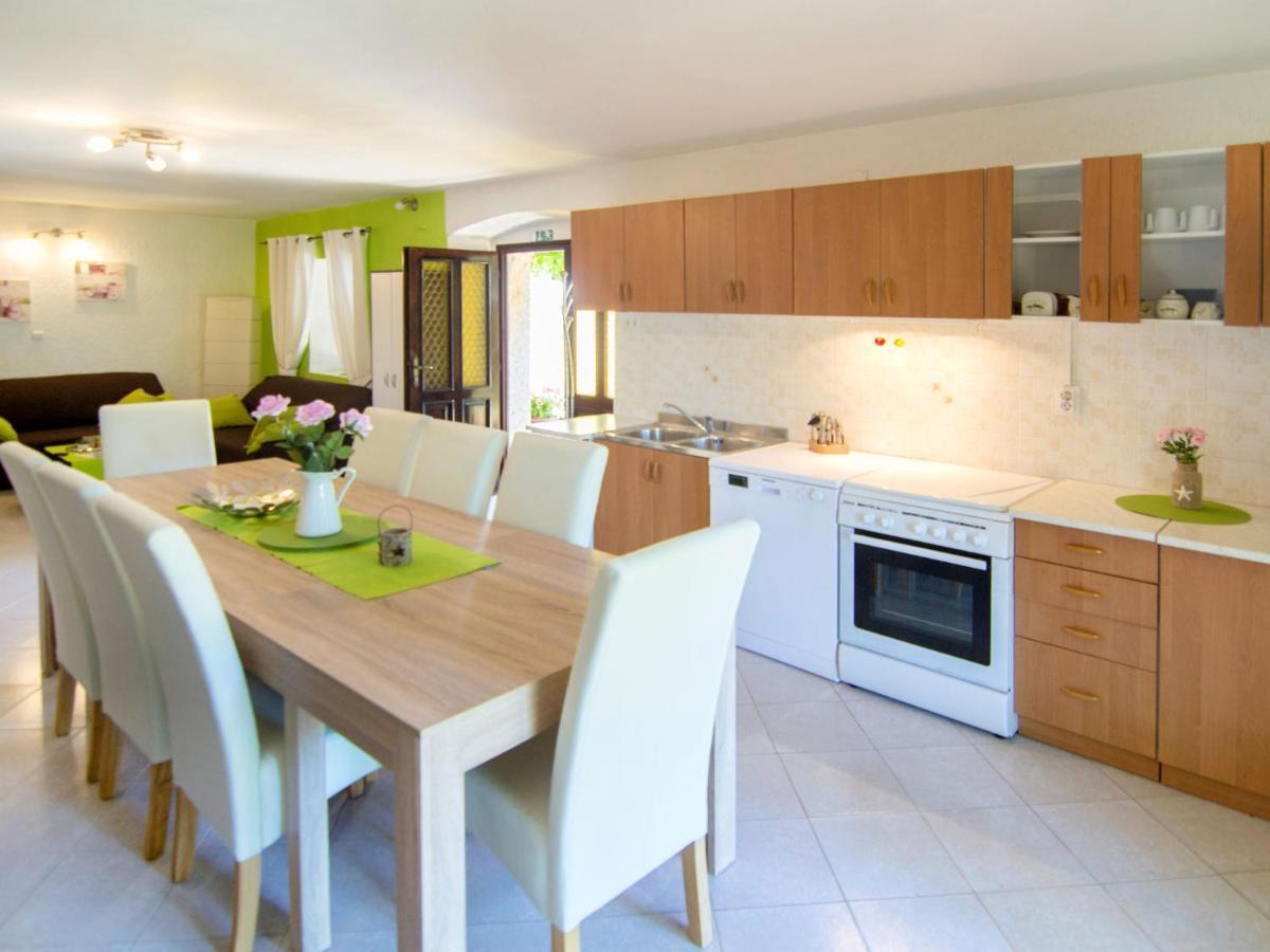 Holiday Home Sara - PRC136 Poreč Dış mekan fotoğraf